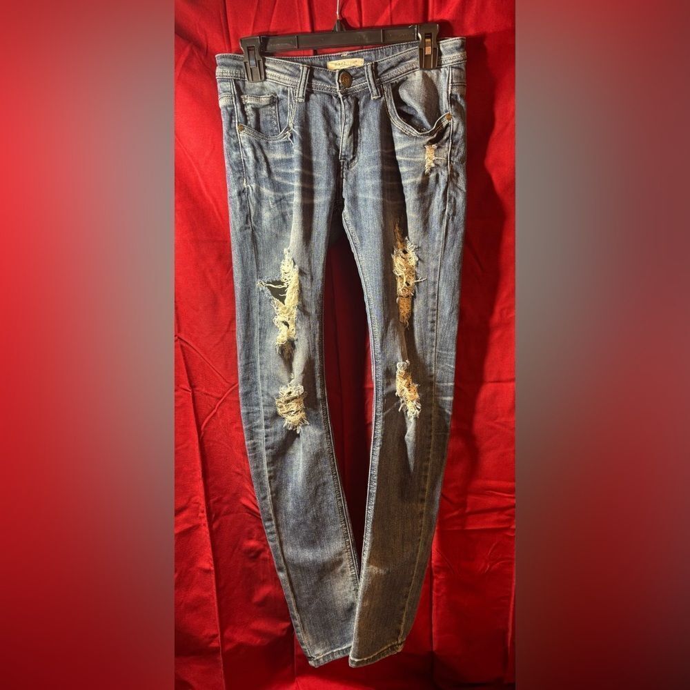 Machine Jeans Distressed Women’s Size 7/29 EPC